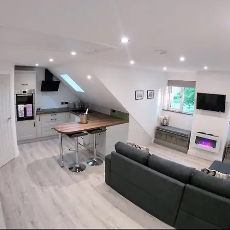 Lavender Lodge - Brand New Modern Apartment In York Copmanthorpe Exterior photo