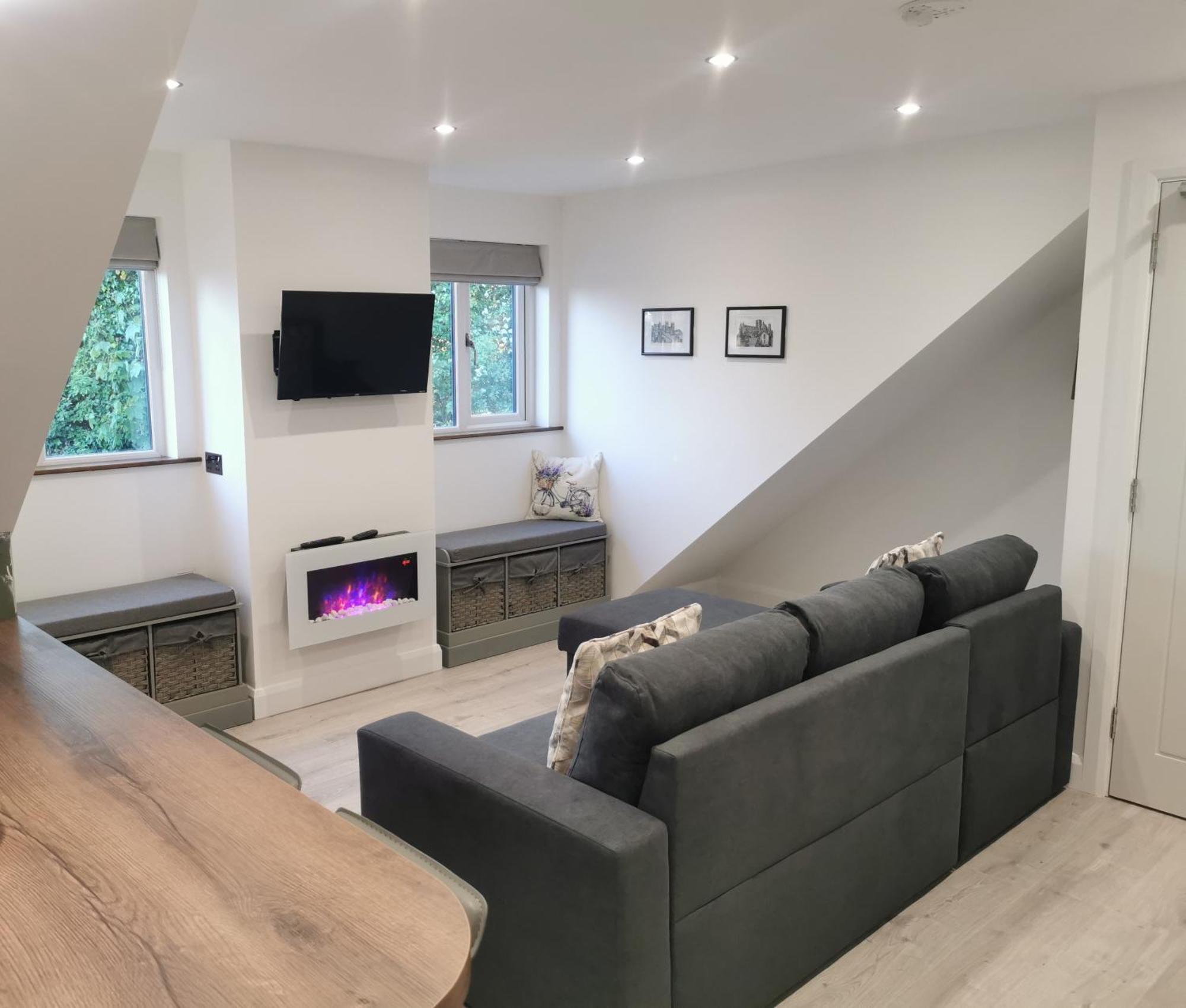 Lavender - Brand New Modern In York * Copmanthorpe