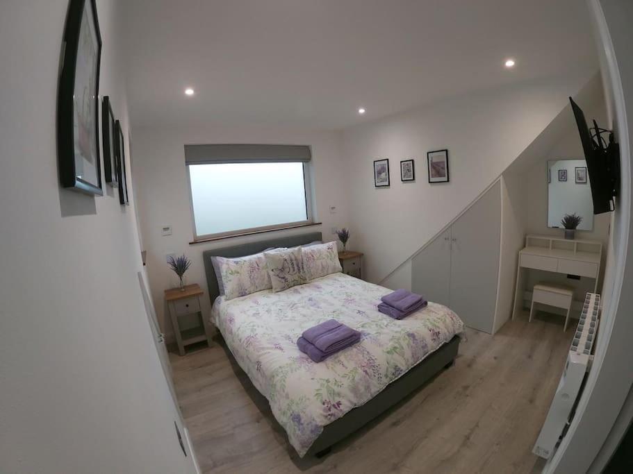Lavender - Brand New Modern In York