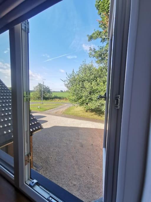 Lavender - Brand New Modern In York Apartment Copmanthorpe